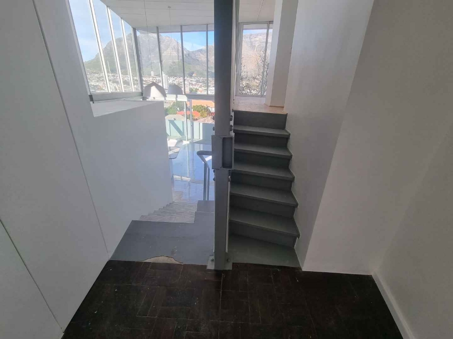 To Let 2 Bedroom Property for Rent in Tamboerskloof Western Cape